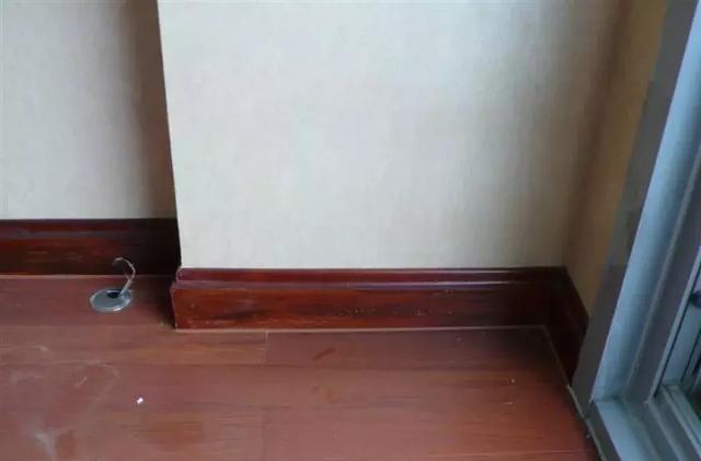 防水、門窗景觀施工現(xiàn)場(chǎng)巡查發(fā)現(xiàn)很多問(wèn)題，你們是否也經(jīng)常遇到？ 窗框防水 窗戶防水 第9張