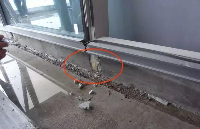 防水、門窗景觀施工現(xiàn)場(chǎng)巡查發(fā)現(xiàn)很多問(wèn)題，你們是否也經(jīng)常遇到？ 窗框防水 窗戶防水 第27張
