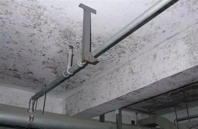 防水、門窗景觀施工現(xiàn)場(chǎng)巡查發(fā)現(xiàn)很多問(wèn)題，你們是否也經(jīng)常遇到？ 窗框防水 窗戶防水 第34張