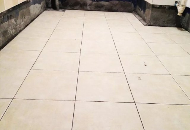 衛(wèi)生間防水是一件技術(shù)活，裝修好后一定要這樣測試！ 下沉式衛(wèi)生間 衛(wèi)生間防水 衛(wèi)生間防水補(bǔ)漏方法 衛(wèi)生間防水堵漏 廣州十佳防水補(bǔ)漏公司 第6張