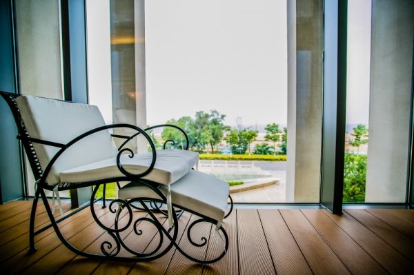 誰(shuí)說(shuō)防水一定要多花錢(qián)！看師傅如何減少一半費(fèi)用，做好防水！ 衛(wèi)生間防水 衛(wèi)生間防水堵漏 陽(yáng)臺(tái)防水補(bǔ)漏 窗框防水 第3張