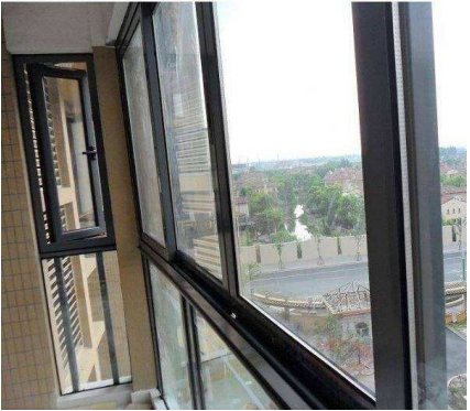 窗戶安裝怎么做防水呢？老師傅做好這一步，入住長(zhǎng)期不怕滲水 第3張