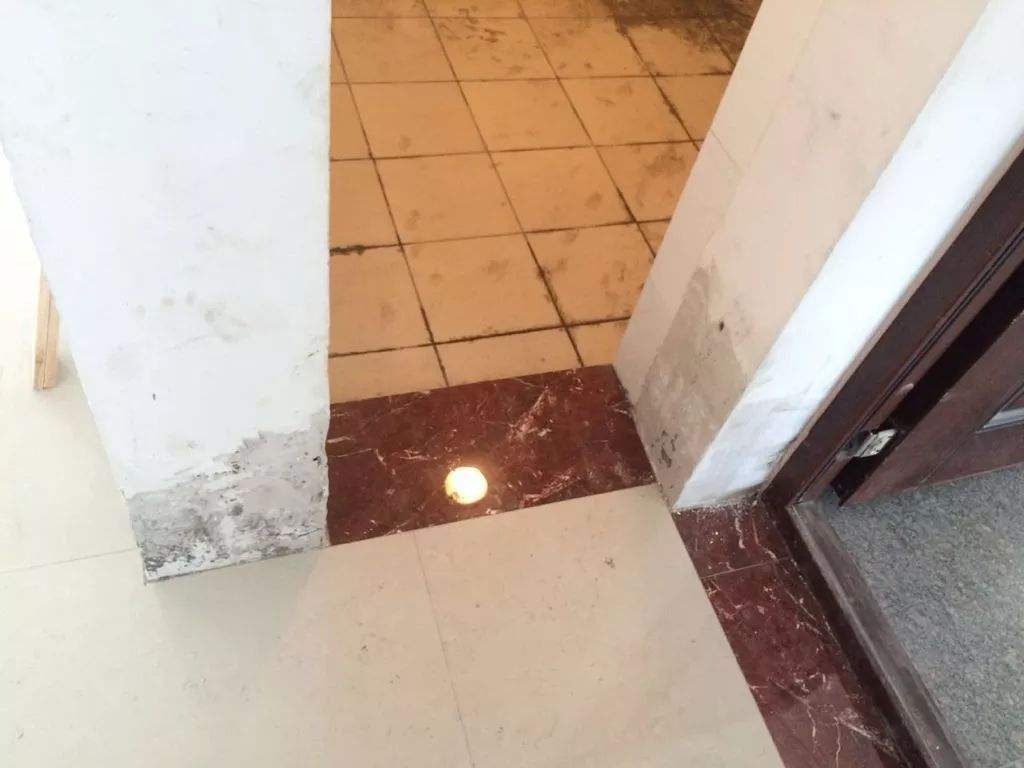 衛(wèi)生間漏水不想砸地面如何返修？ 第3張