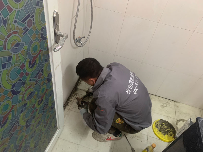 衛(wèi)生間滲透漏水，防水補(bǔ)漏