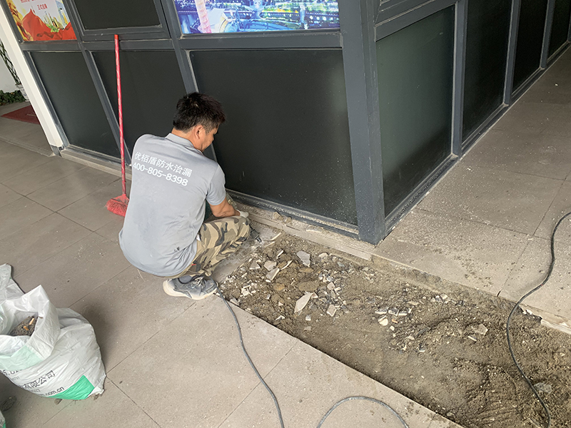 房屋走廊滲漏水