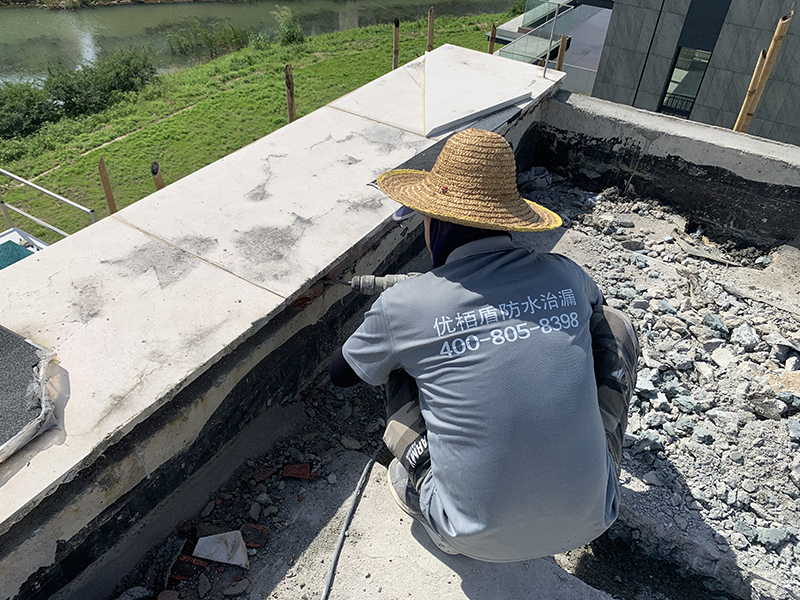 屋頂漏水修補(bǔ)
