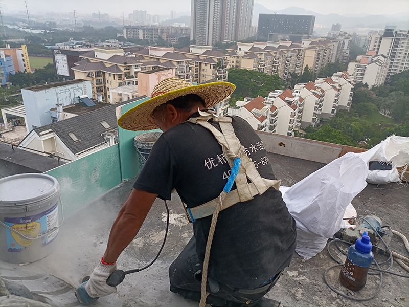 屋面裂縫補(bǔ)漏開V型槽