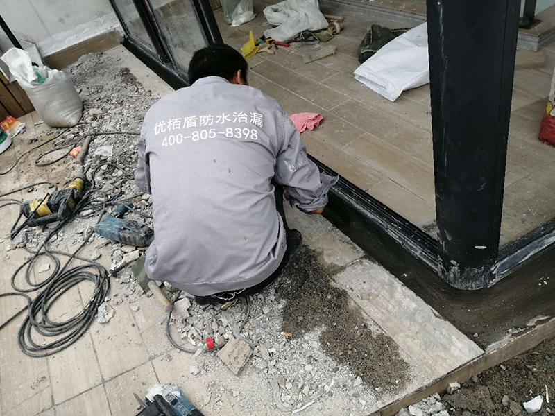 陽(yáng)臺(tái)落地窗框防水補(bǔ)漏